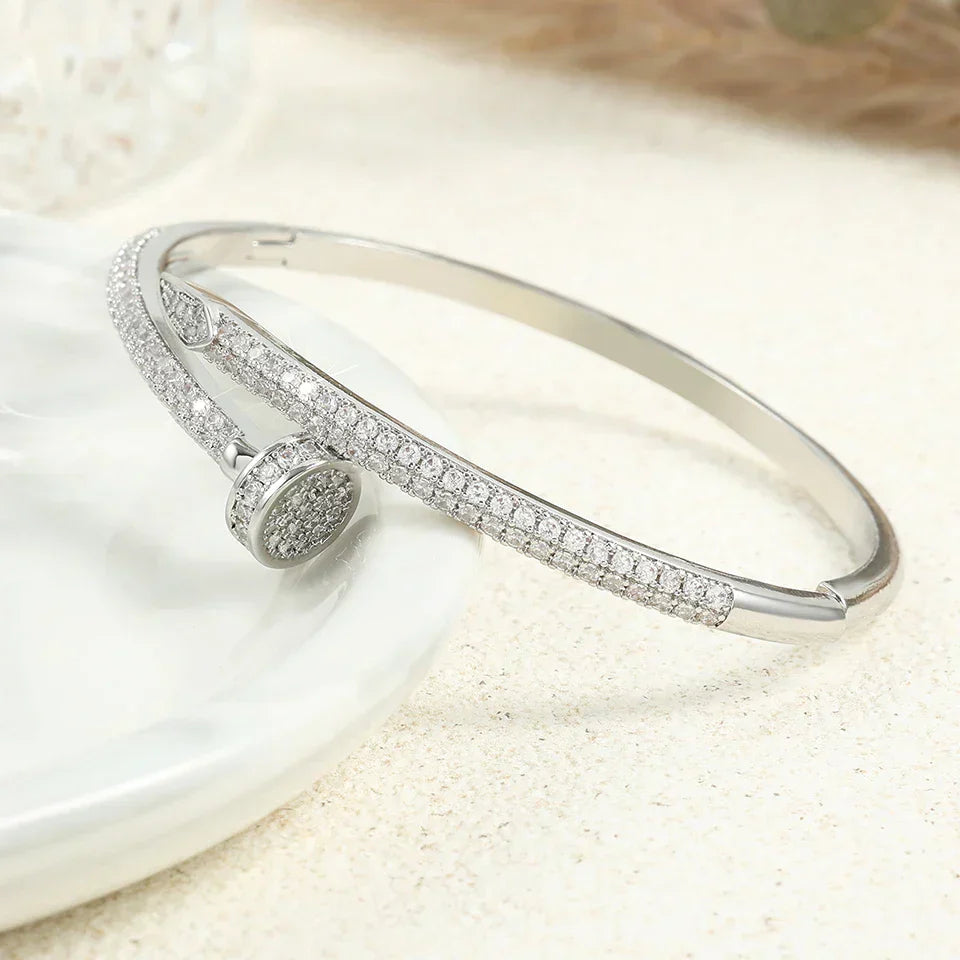HERMIZ NAIL BRACELET | PAVÉ