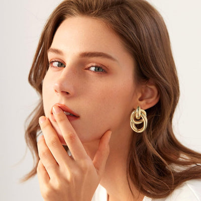 DROP OF LOVE EARRINGS