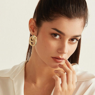 DROP OF LOVE EARRINGS
