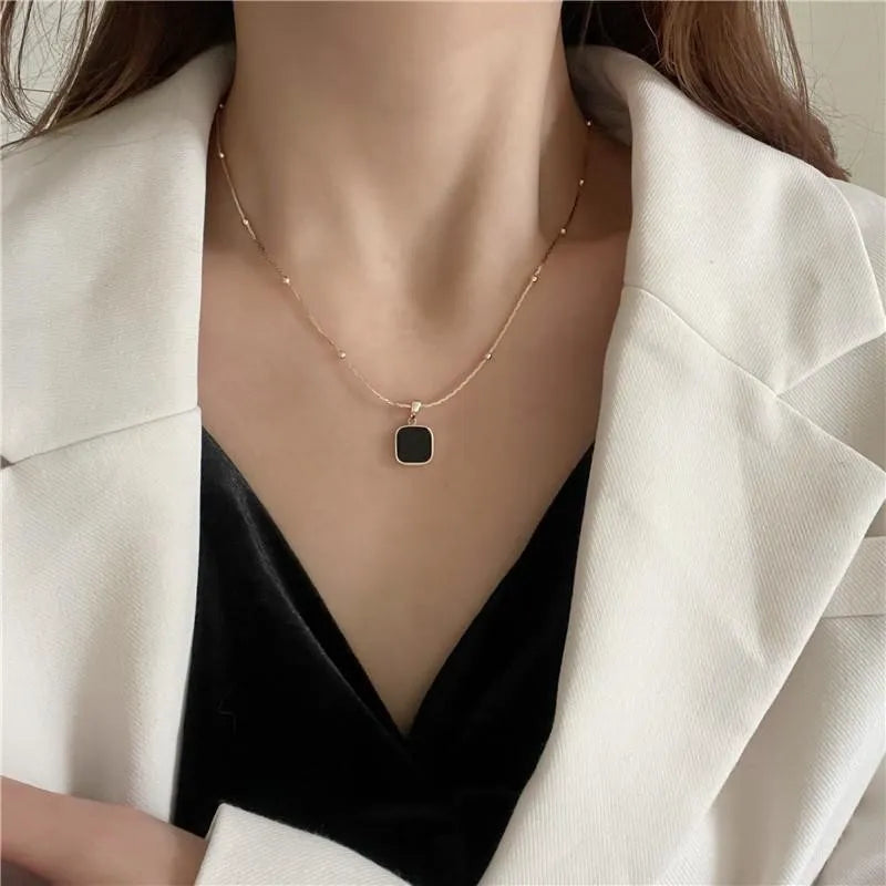 BLACK ONYX NECKLACE