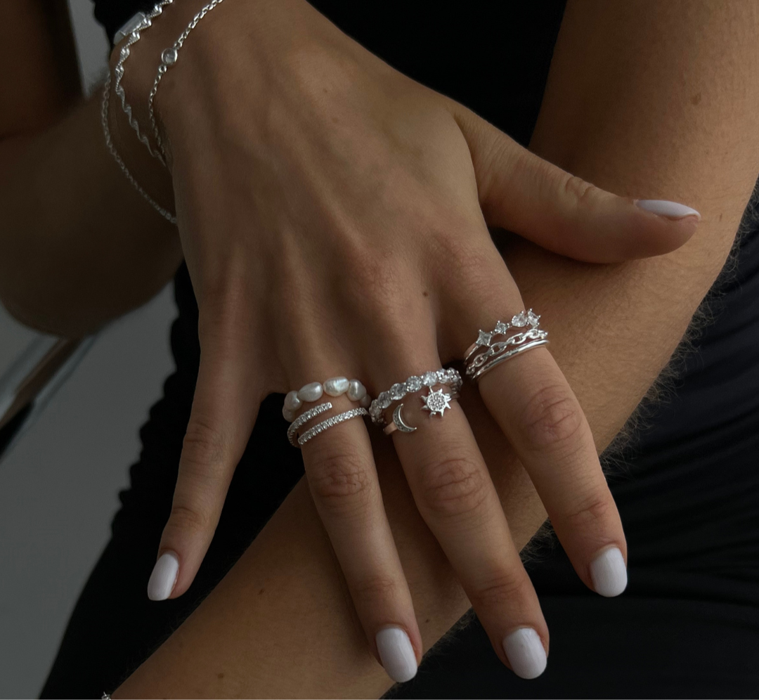ETERNITY RING WITH DIAMOND | SILVER