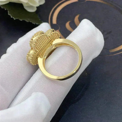 TRÈFLE RING | WHITE - GOLD